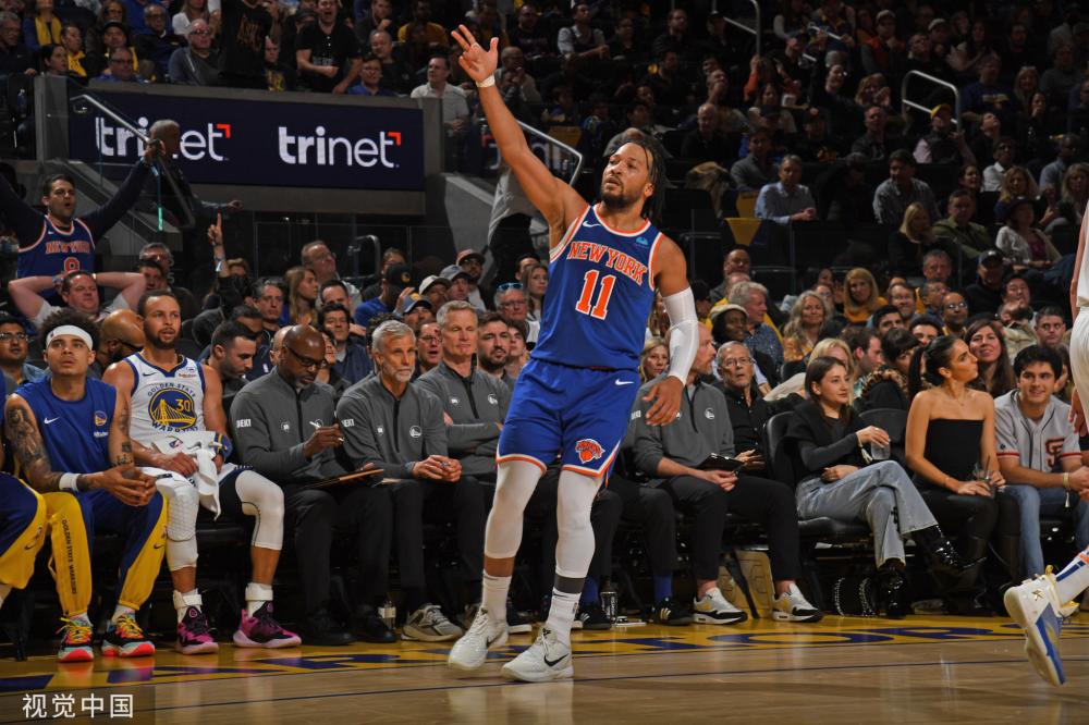 对荣誉的怀 对荣誉的怀