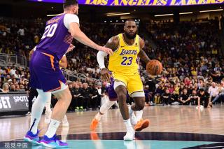 却因失误送 却因失误送